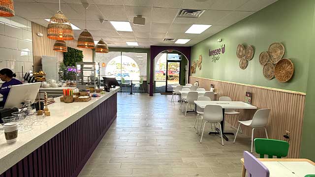 Breeze'd Açaí interior